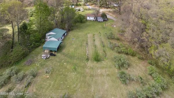 $275,000 | 400 Pioneer Village Road, Senatobia, MS 38668