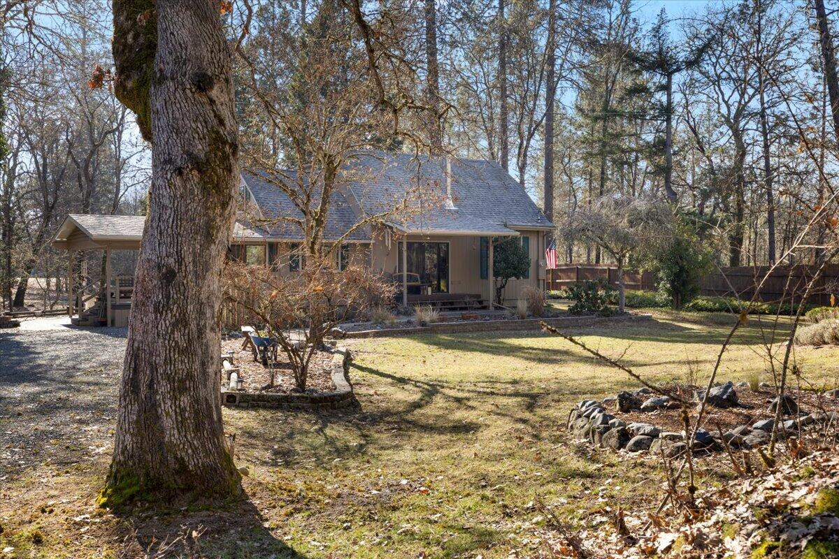 3455 Russell Road Grants Pass, OR 97526 - Photo 2 of 54 06-CI_5949