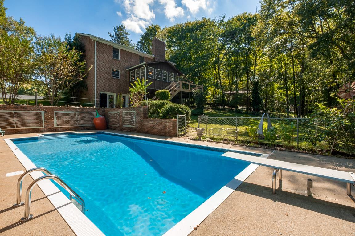 528 Georgetown Road Clarksville, TN 37043 - Photo 25 of 30 a view of swimming pool with a patio