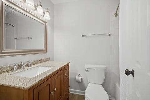 $185,000 | 330 North Carter Street, Unit 103, Palatine, IL 60067