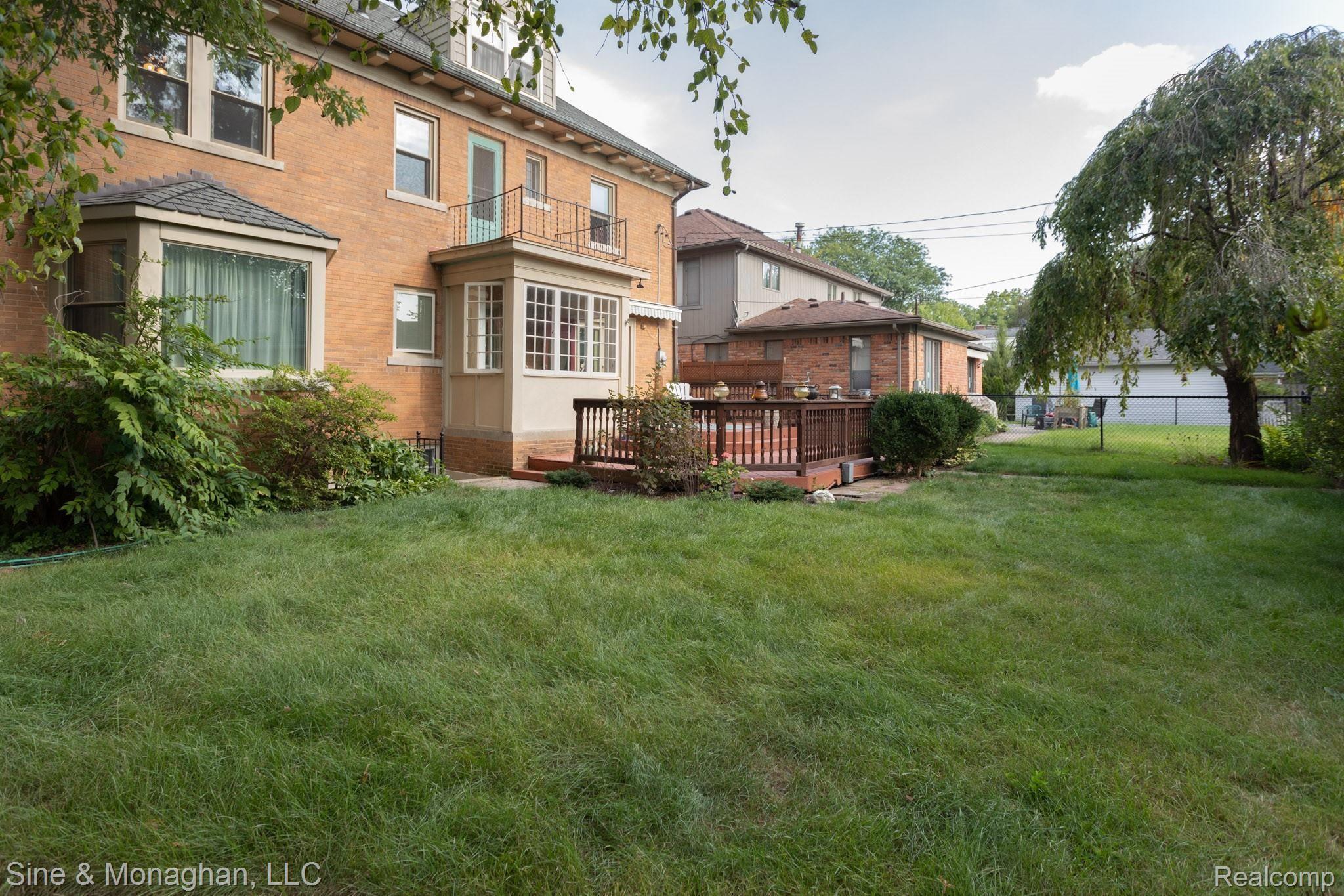 1399 Whittier Road Grosse Pointe, MI 48230 - Photo 23 of 29 4.jpg