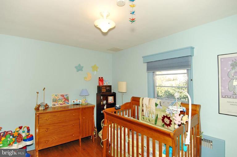 809 Dorchester Road Baltimore, MD 21229 - Photo 10 of 15 Bedroom #2