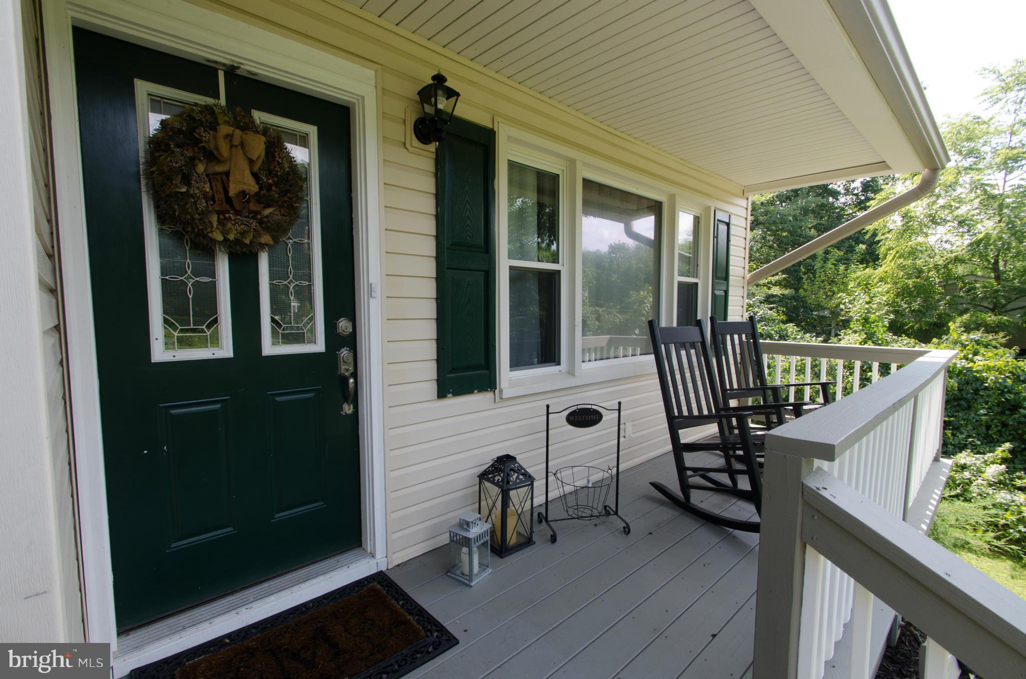 1443 Harding Lane Silver Spring, MD 20905 - Photo 3 of 28 Exterior (Front)