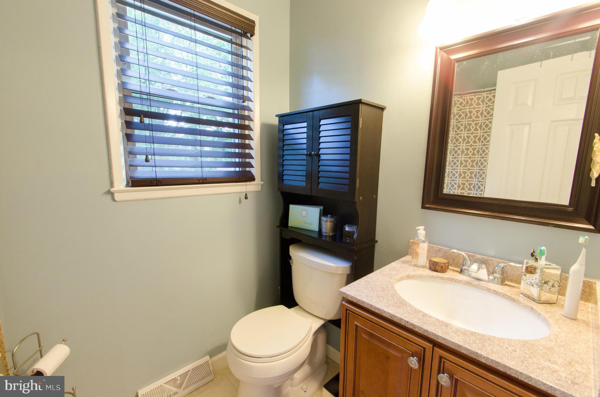 1443 Harding Lane Silver Spring, MD 20905 - Photo 21 of 28 Bath