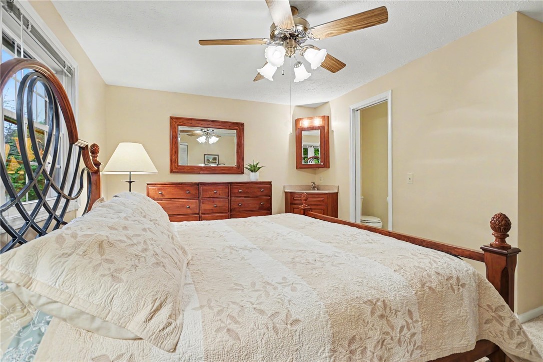 10 High Point Drive Parma, NY 14559 - Photo 11 of 28 Primary bedroom.