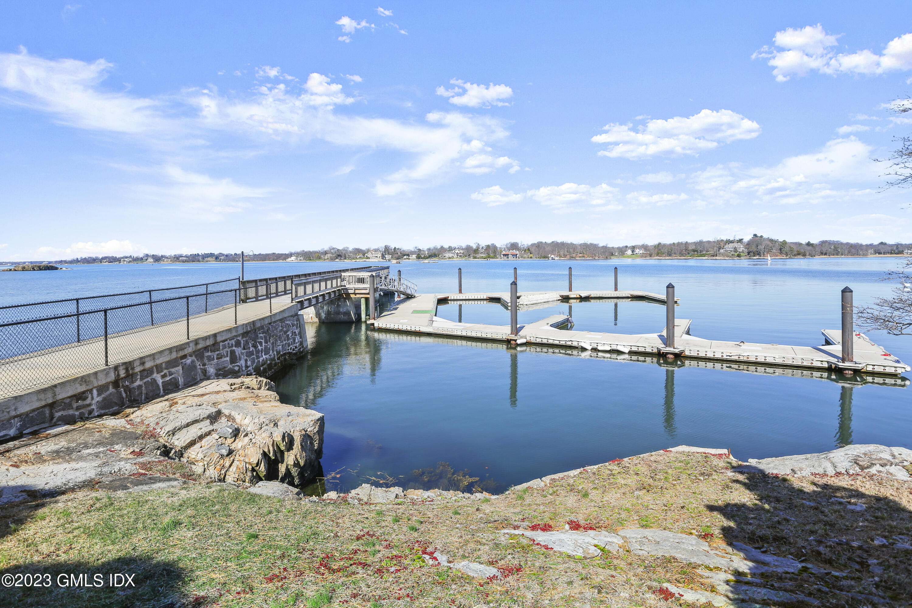 18 Pilot Rock Lane Riverside, CT 06878 - Photo 46 of 50 a view of a terrace