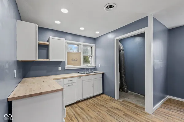 $165,000 | 9712 North Price Street, Knightsville, IN 47857