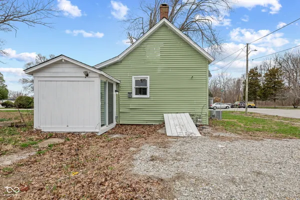 $165,000 | 9712 North Price Street, Knightsville, IN 47857