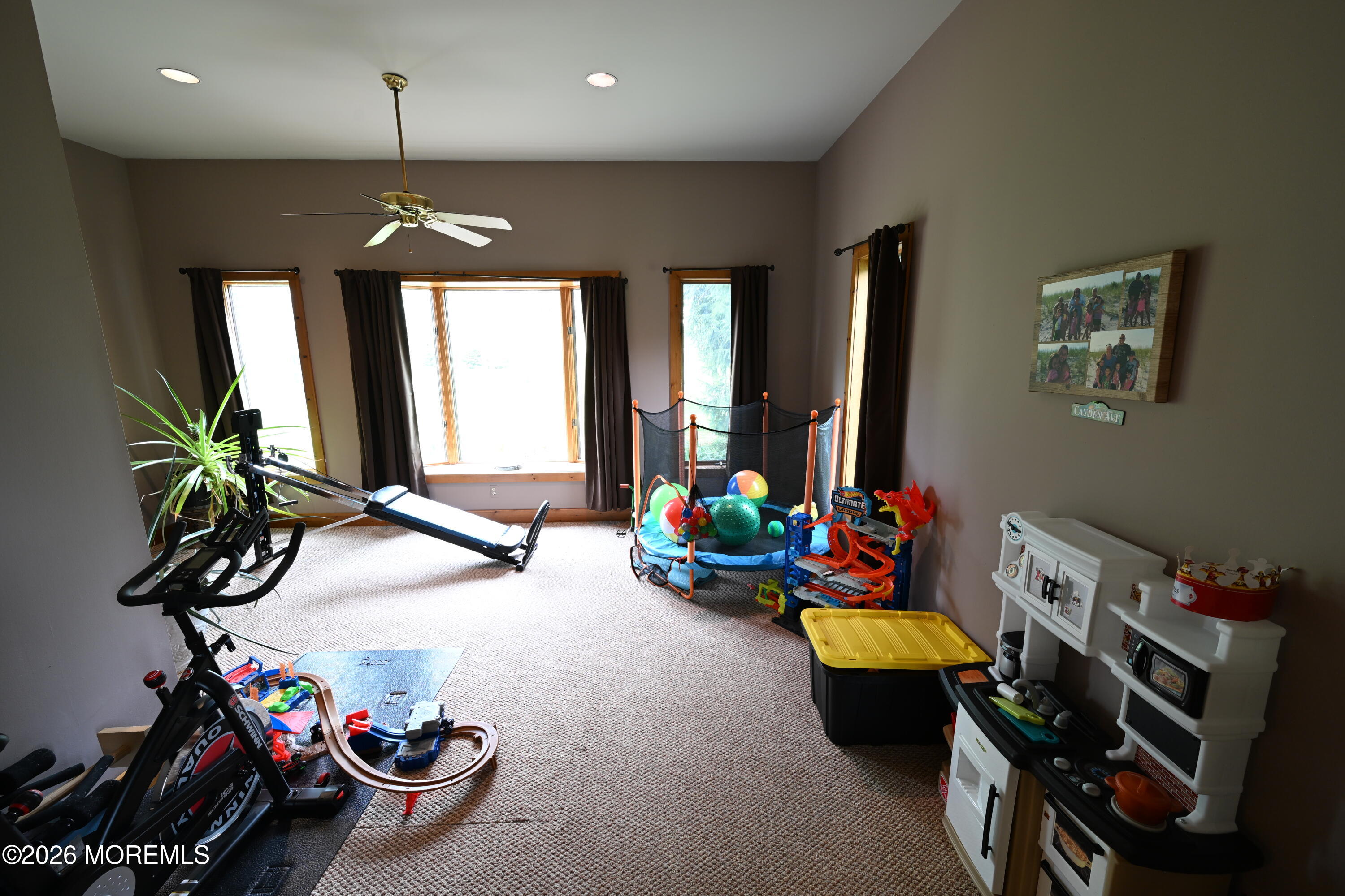 20 Hluchy Road Robbinsville, NJ 08691 - Photo 20 of 38 a room with furniture toys and a large window