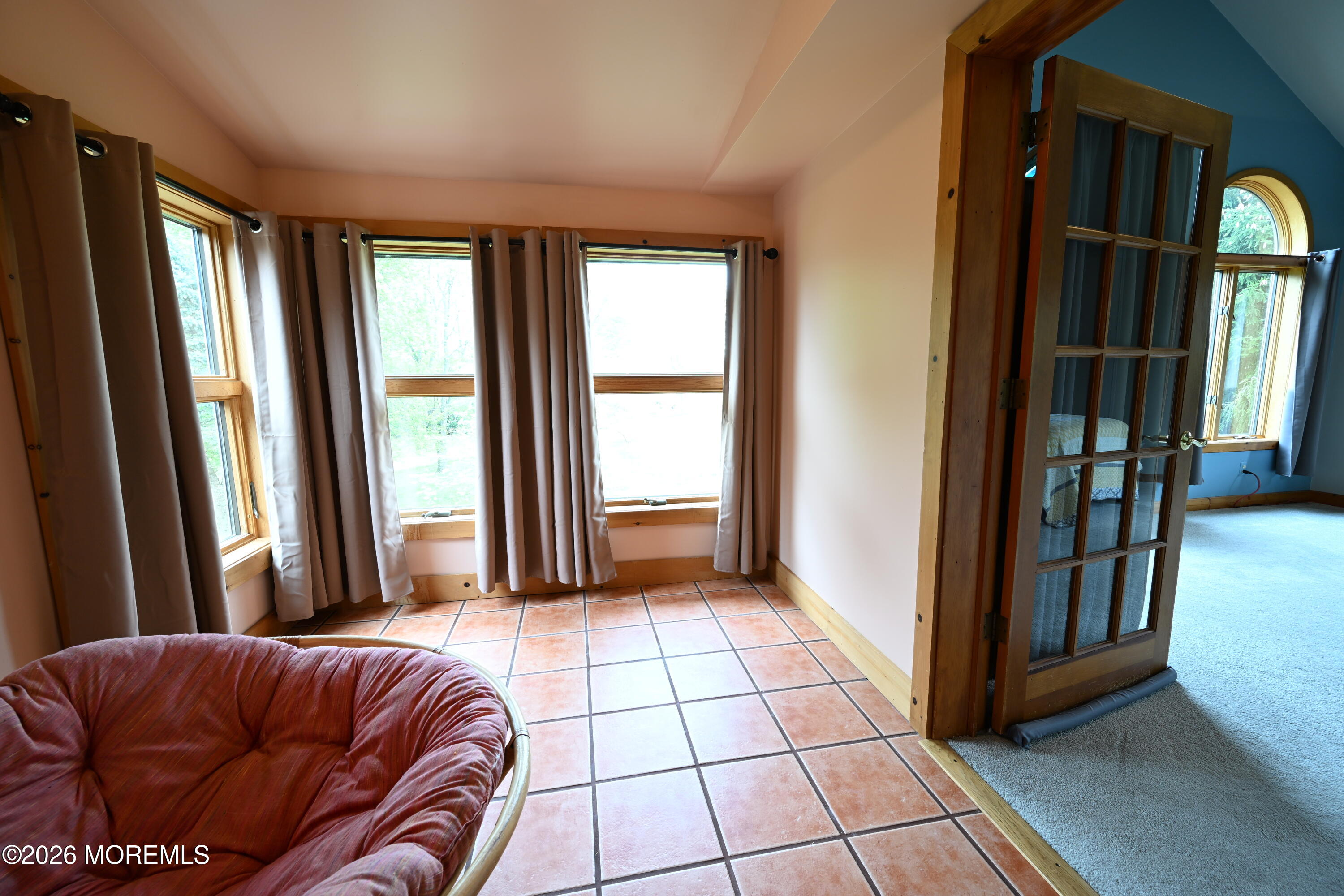 20 Hluchy Road Robbinsville, NJ 08691 - Photo 24 of 38 a living room with furniture and a rug