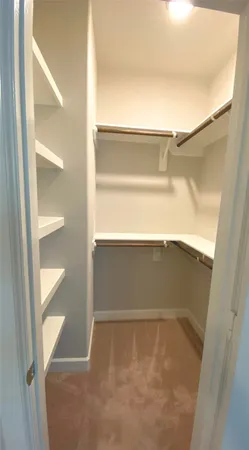 $1,599 | 285 Woodland Hills Drive, Unit A, Conroe, TX 77303