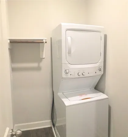 $1,599 | 285 Woodland Hills Drive, Unit A, Conroe, TX 77303