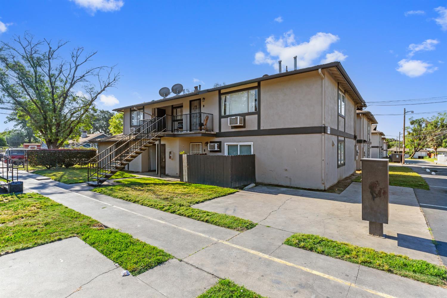808 Sutter Avenue Modesto, CA 95351 - Photo 4 of 8