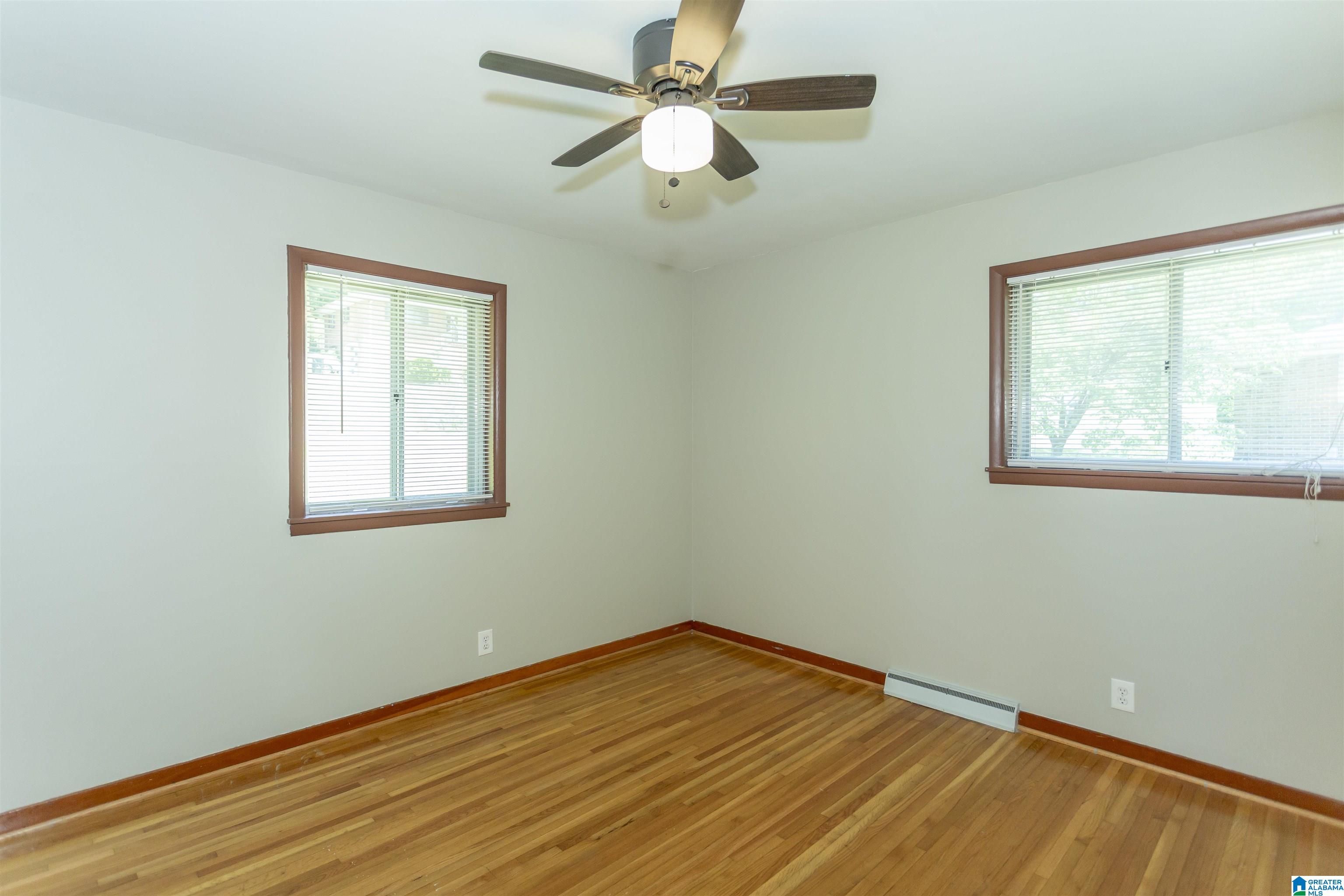 1025 Barnisdale Road Birmingham, AL 35235 - Photo 12 of 39