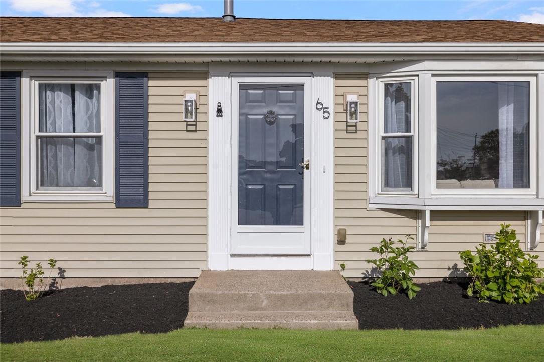 65 Martha Road East Providence, RI 02916 - Photo 3 of 35 Gallery Image 3