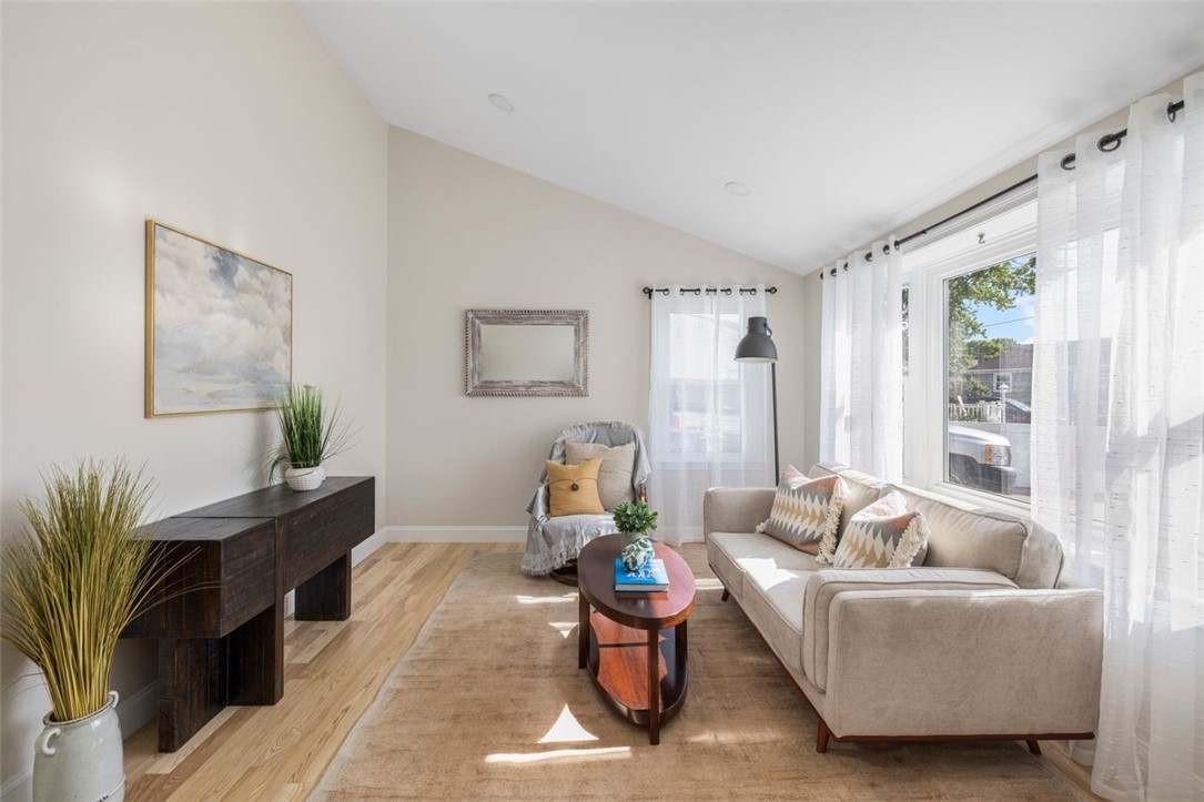 65 Martha Road East Providence, RI 02916 - Photo 6 of 35 Gallery Image 6
