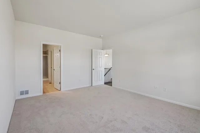 $424,900 | 300 North Aspen Drive, Cortland, IL 60112