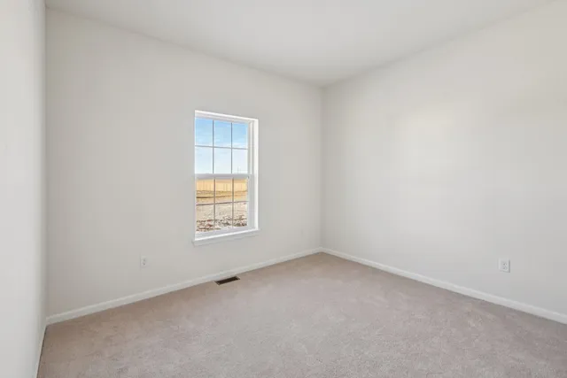 $424,900 | 300 North Aspen Drive, Cortland, IL 60112