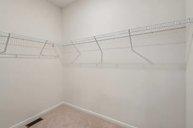 $424,900 | 300 North Aspen Drive, Cortland, IL 60112