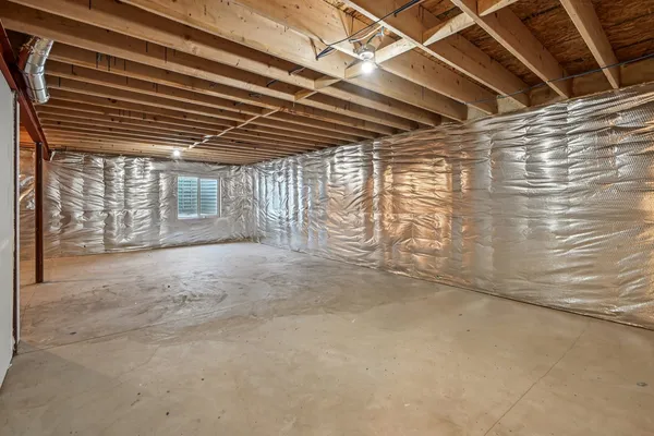 $424,900 | 300 North Aspen Drive, Cortland, IL 60112