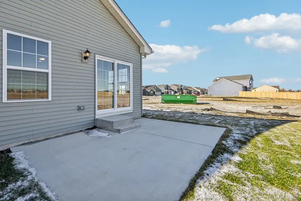 $424,900 | 300 North Aspen Drive, Cortland, IL 60112