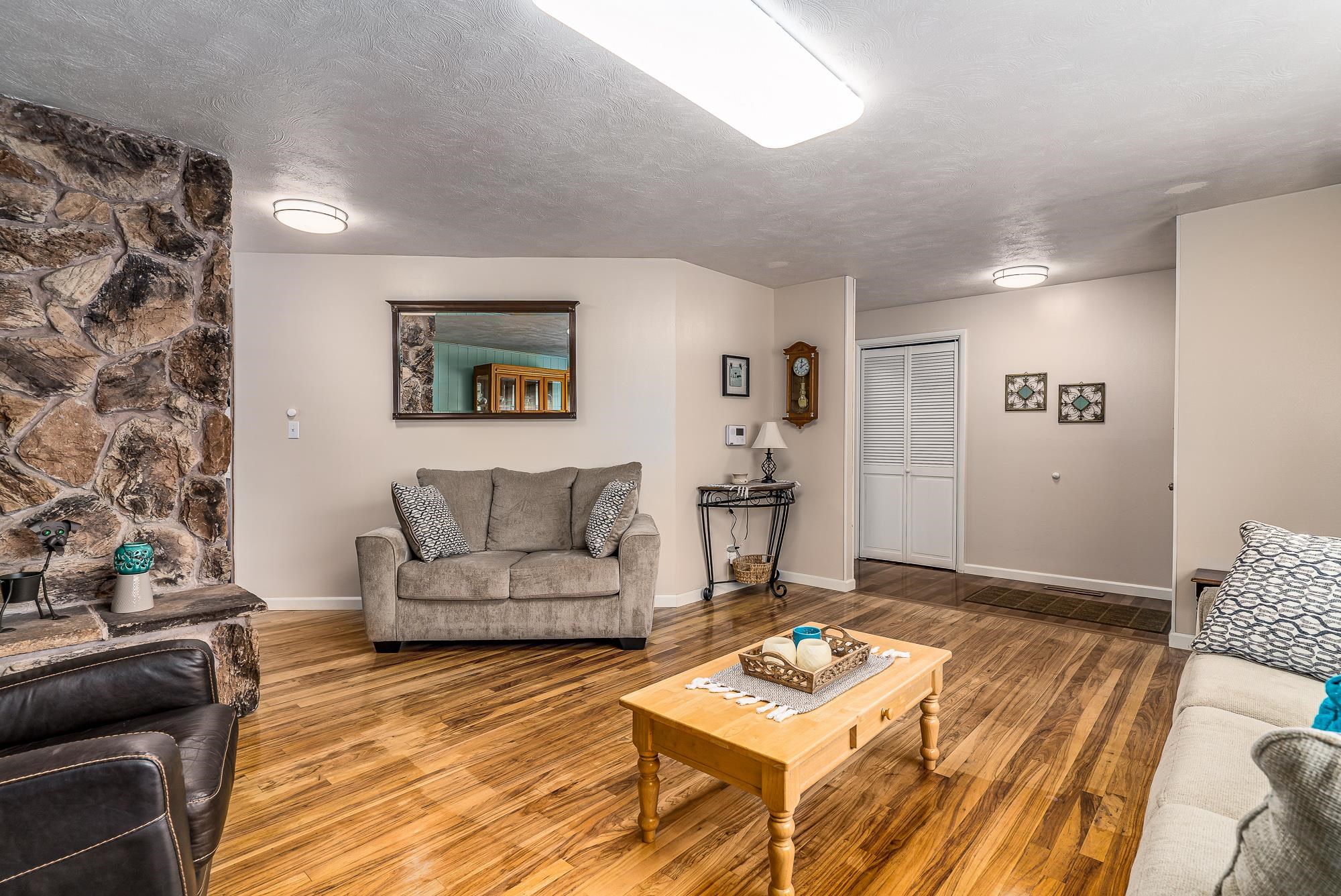 1210 West Warn Way Spokane, WA 99208 - Photo 3 of 29