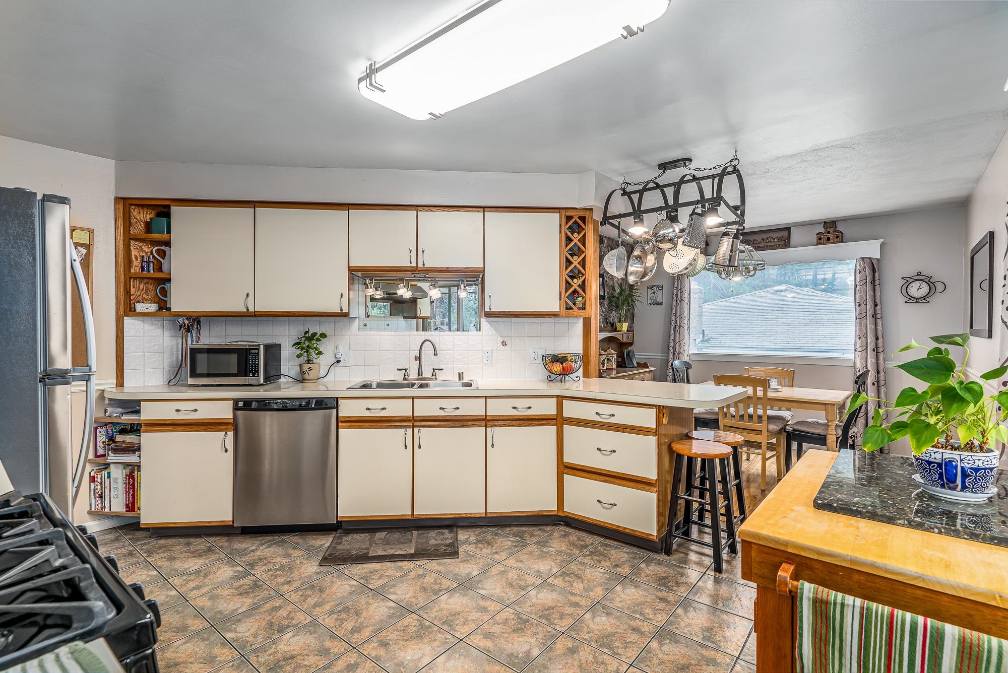 1210 West Warn Way Spokane, WA 99208 - Photo 5 of 29