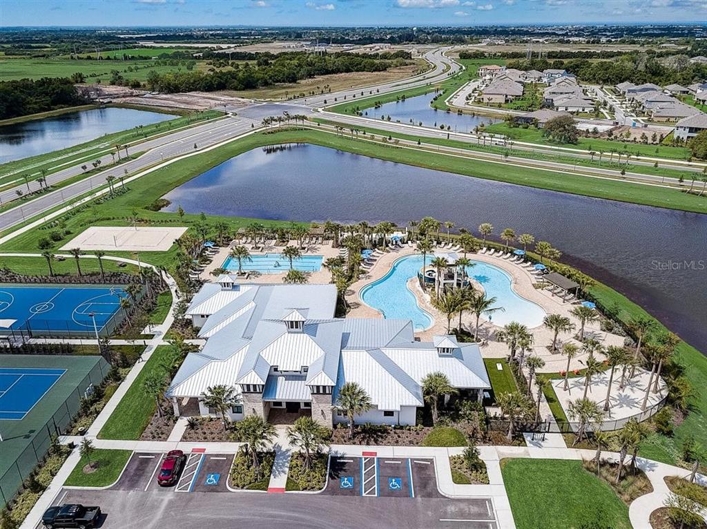 6262 Goldcoast Avenue Apollo Beach, FL 33572 - Photo 33 of 65 an aerial view of a city