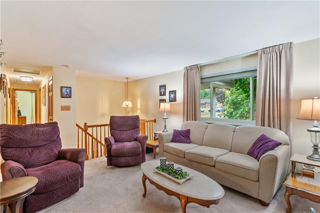 5251 Stella Drive Gibsonia, PA 15044 - Photo 11 of 23