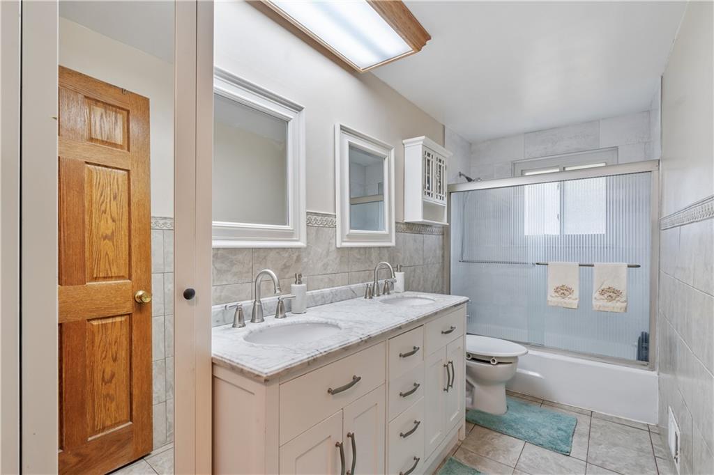 5251 Stella Drive Gibsonia, PA 15044 - Photo 17 of 23