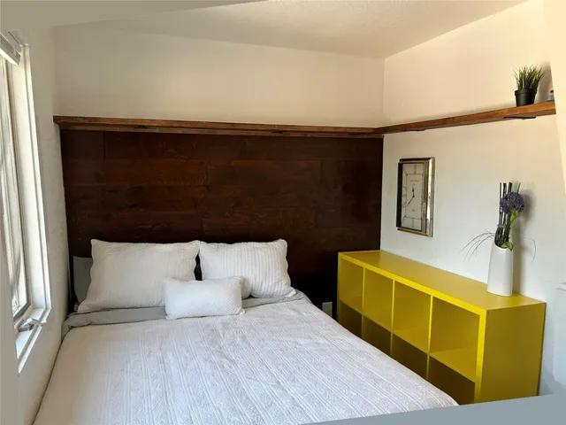 $1,625 | 613 Brentwood Street, Unit C, Austin, TX 78752