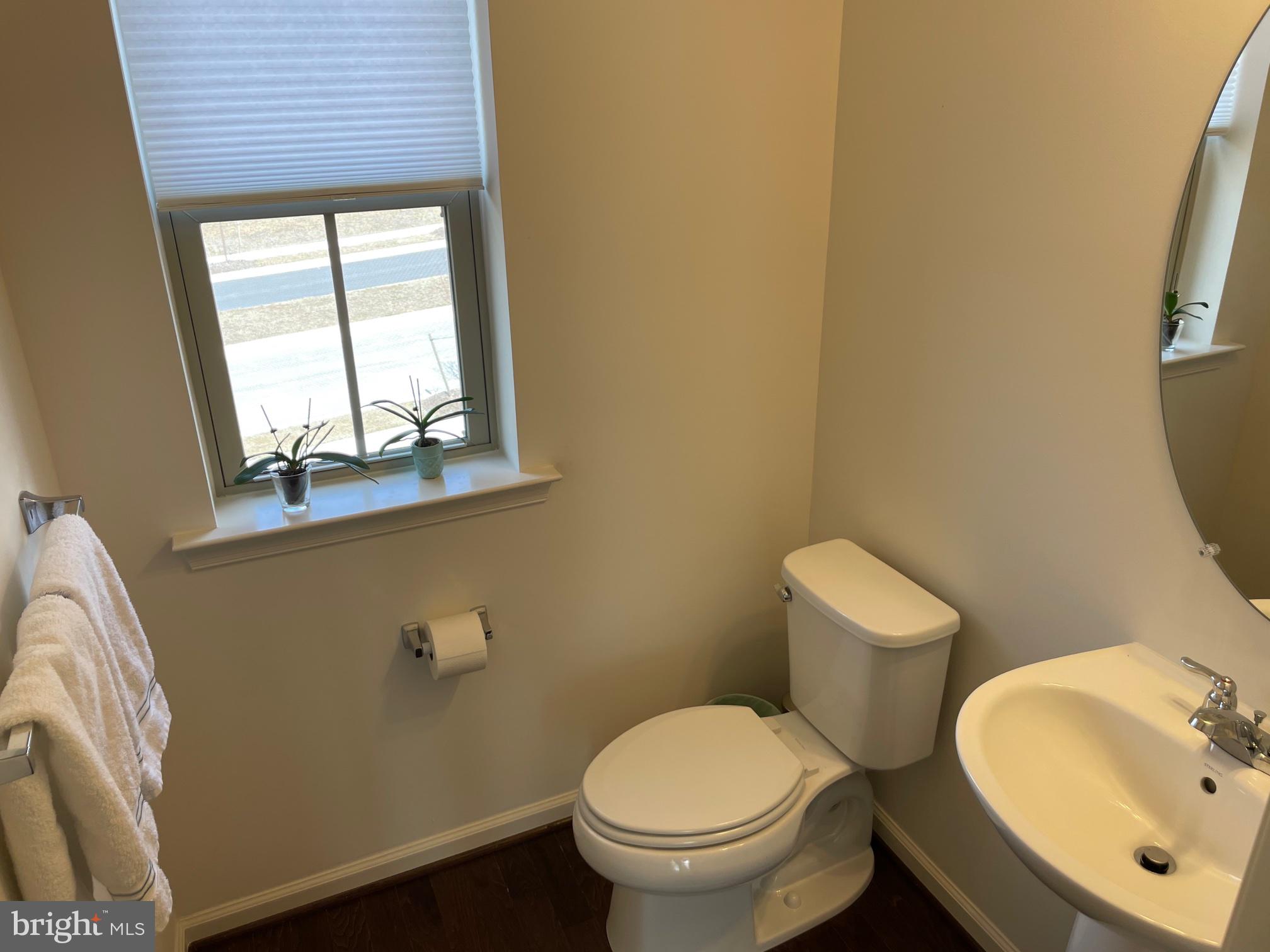 3306 Laurel Hill Road Hanover, MD 21076 - Photo 17 of 41 Powder Room on the main floor