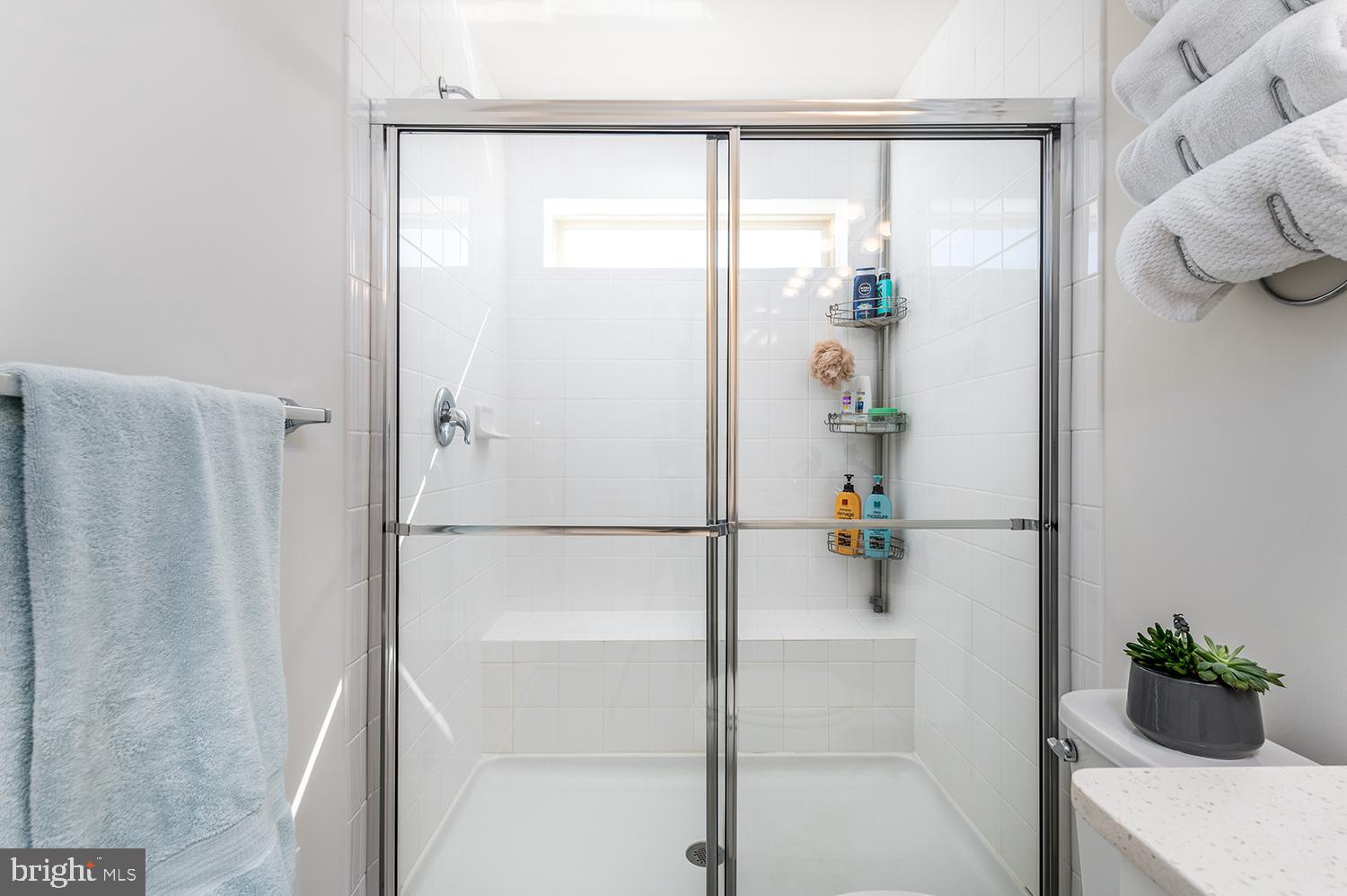 3306 Laurel Hill Road Hanover, MD 21076 - Photo 21 of 41 Master Bathroom