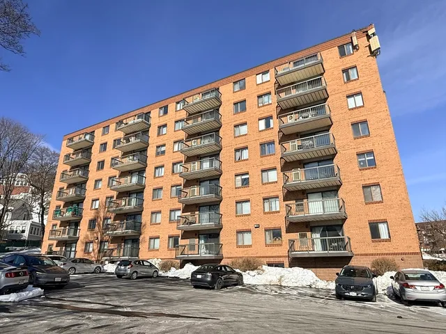 $2,800 | 500 Salem Street, Unit 406, Medford, MA 02155