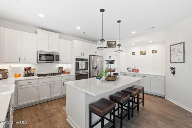 $545,000 | 107 Gander Drive, Moyock, NC 27958