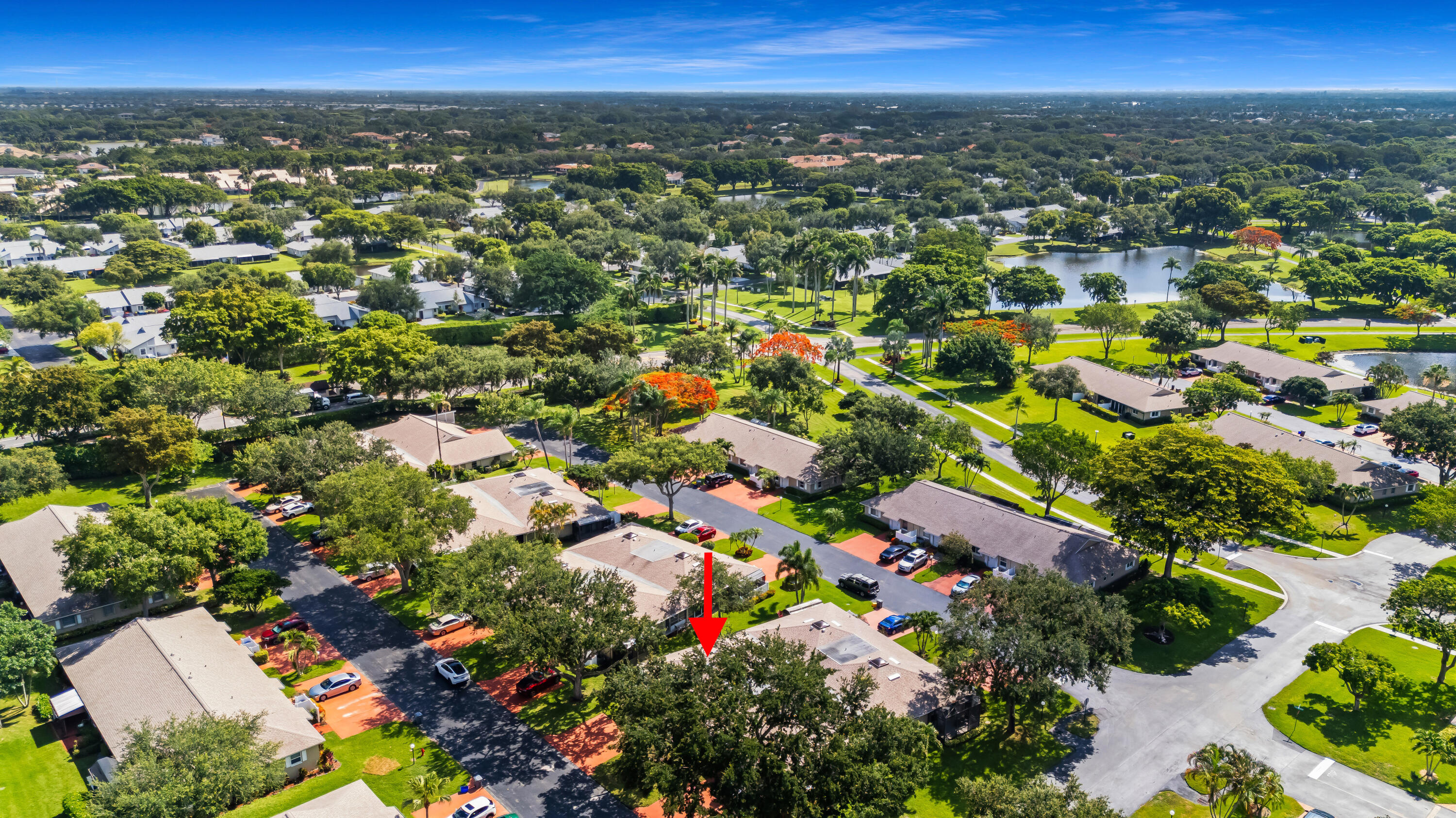 18762 Candlewick Drive Boca Raton, FL 33496 - Photo 47 of 52 an aerial view of multiple house