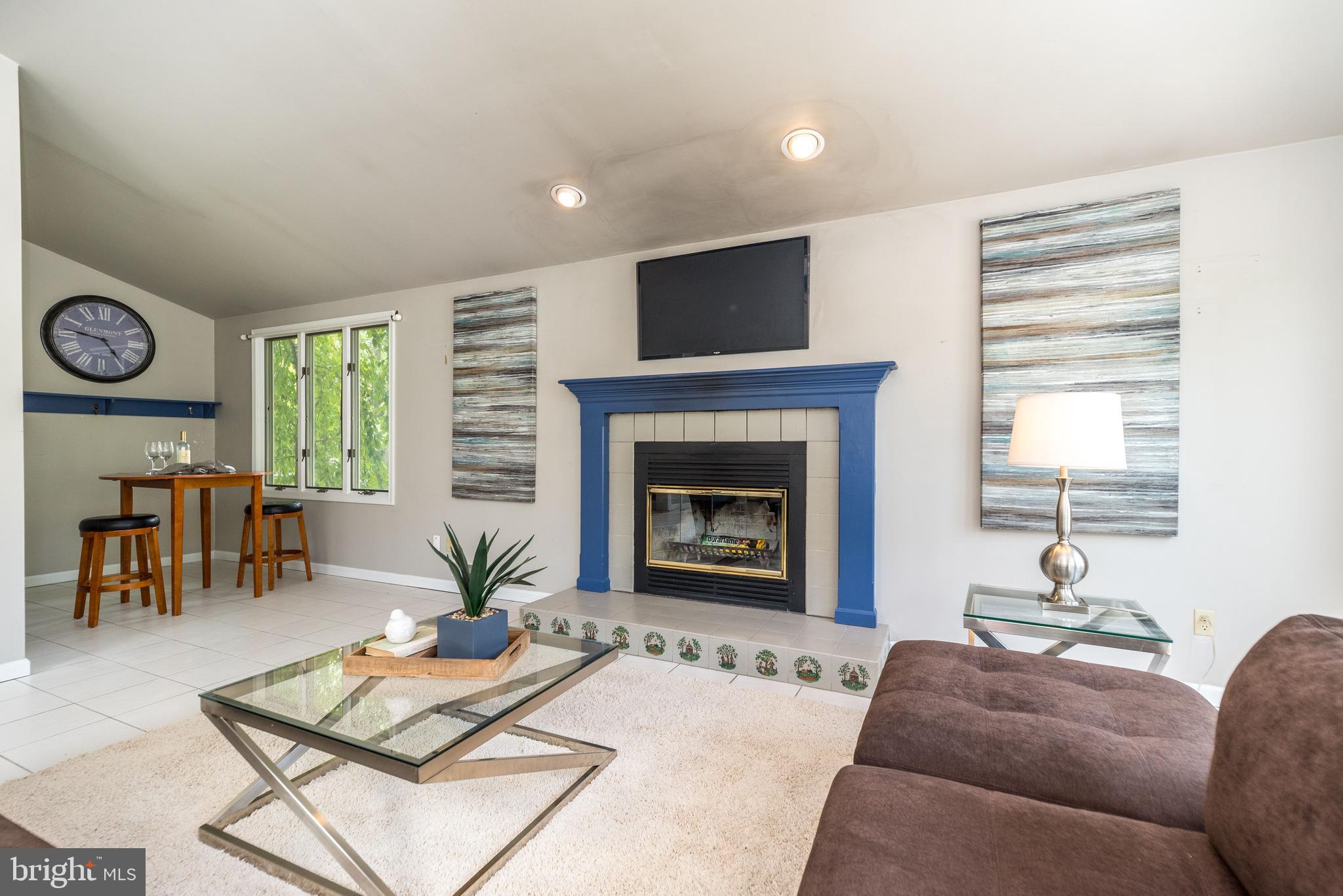 123 Iron Hill Road Doylestown, PA 18901 - Photo 13 of 34 Sweet wood burning fireplace in Great room
