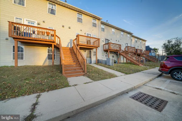 $399,999 | 4631 Minnesota Avenue Northeast, Washington, DC 20019