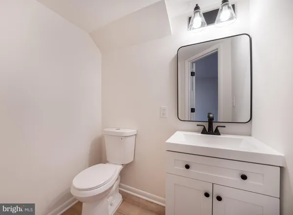 $399,999 | 4631 Minnesota Avenue Northeast, Washington, DC 20019