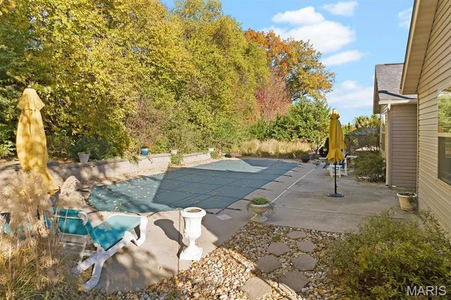 $469,900 | 8739 Wendell Creek Drive, St. Jacob, IL 62281