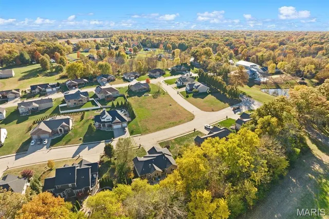 $469,900 | 8739 Wendell Creek Drive, St. Jacob, IL 62281