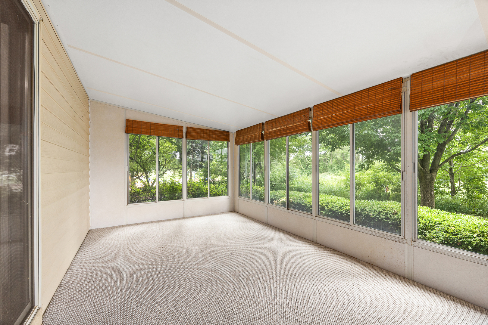 533 Springwood Lane Bolingbrook, IL 60440 - Photo 14 of 44