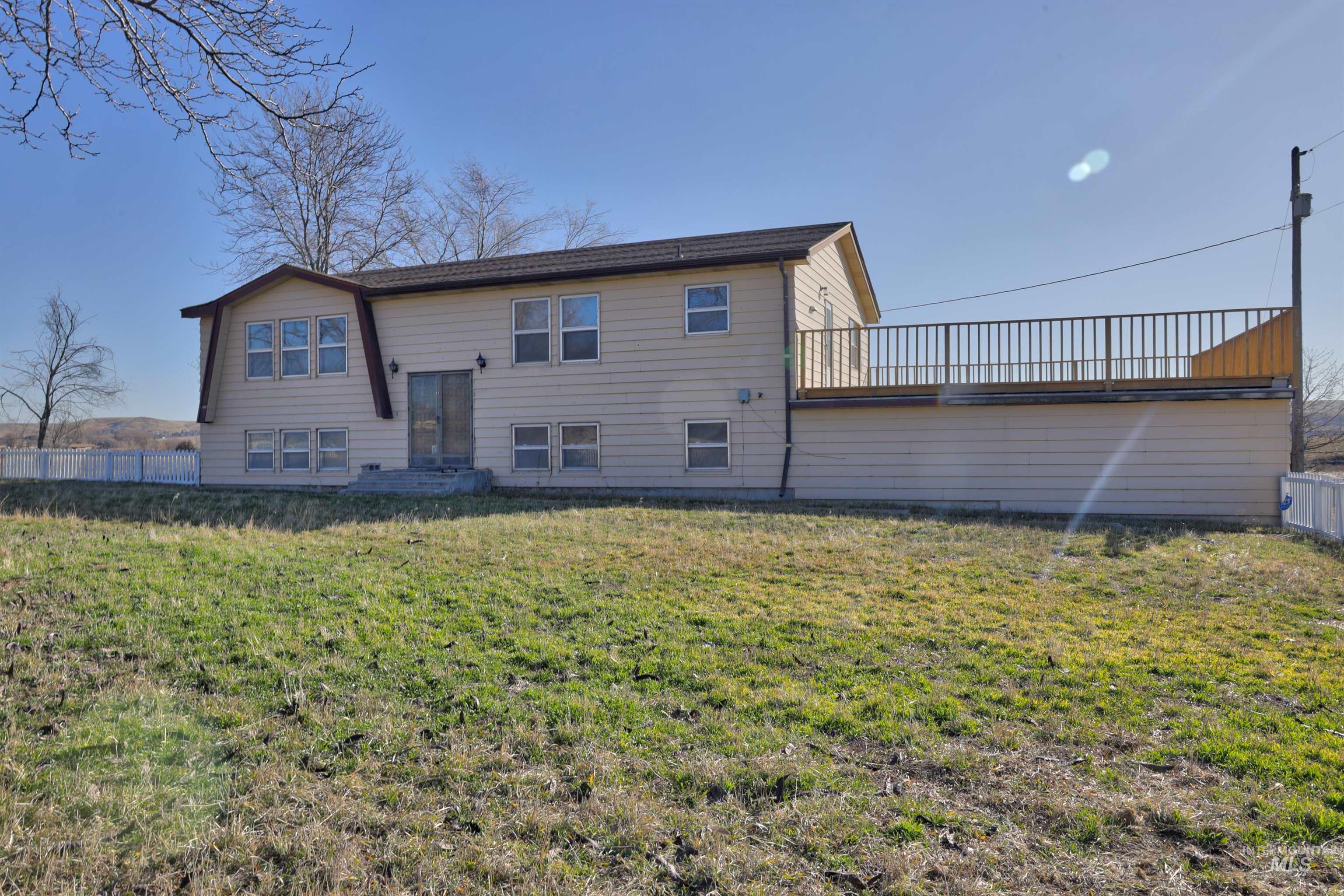 8027 Chuckar Lane Boise, ID 83709 - Photo 3 of 19