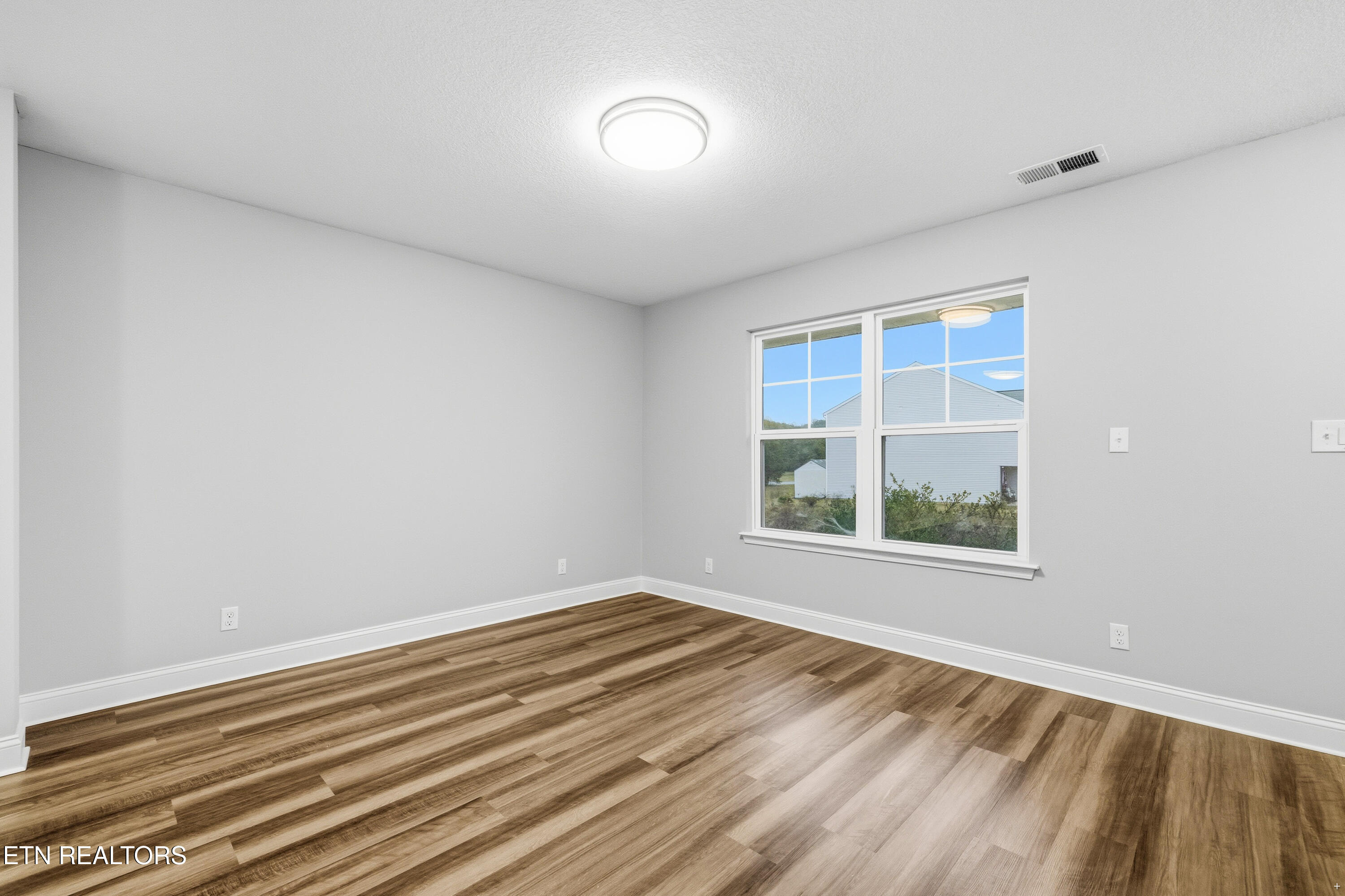 542 Reserve Way Dandridge, TN 37725 - Photo 15 of 31 Positive Perceptions-15