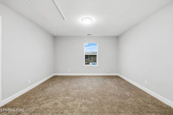 $359,900 | 542 Reserve Way, Dandridge, TN 37725