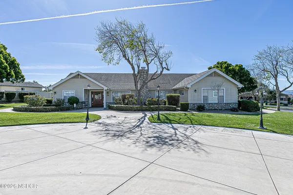$564,000 | 822 Greenacre Drive, Santa Maria, CA 93455