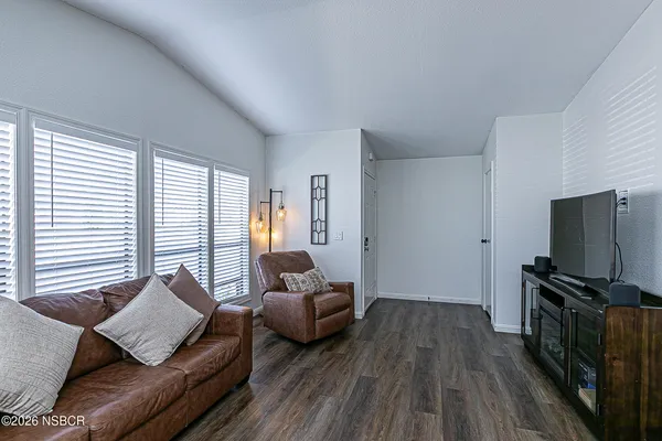 $564,000 | 822 Greenacre Drive, Santa Maria, CA 93455