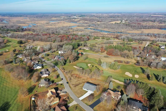 $495,000 | N8568 Seward Drive, Berlin, WI 54923