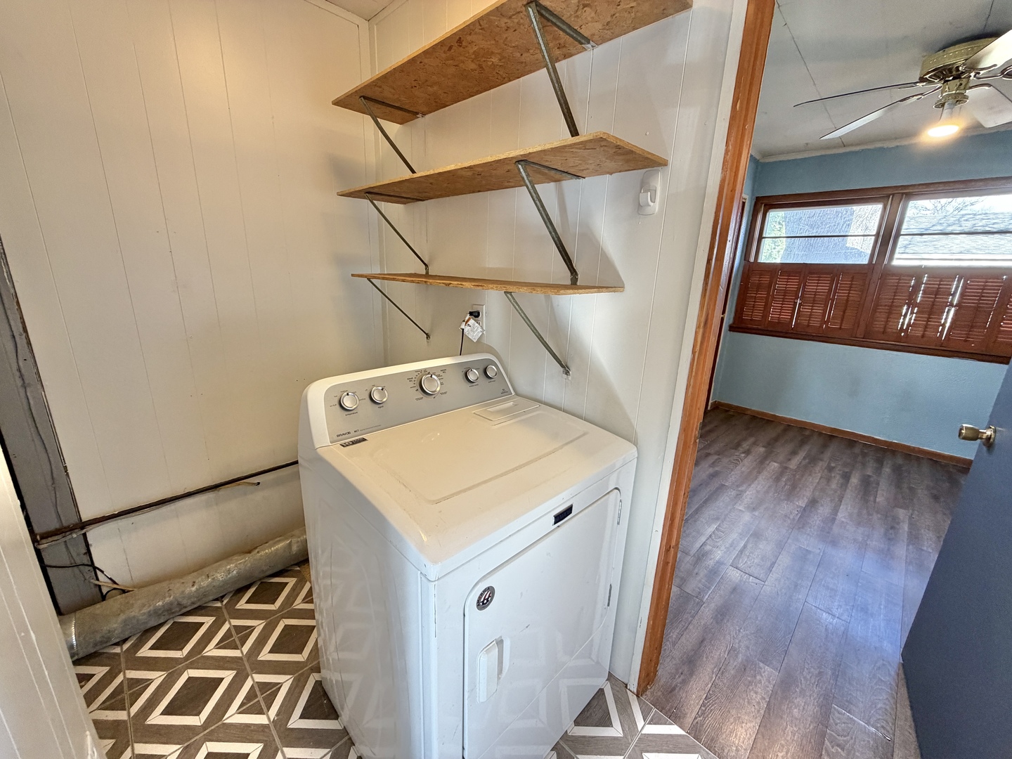 2707 Ridge Avenue Rockford, IL 61103 - Photo 14 of 26