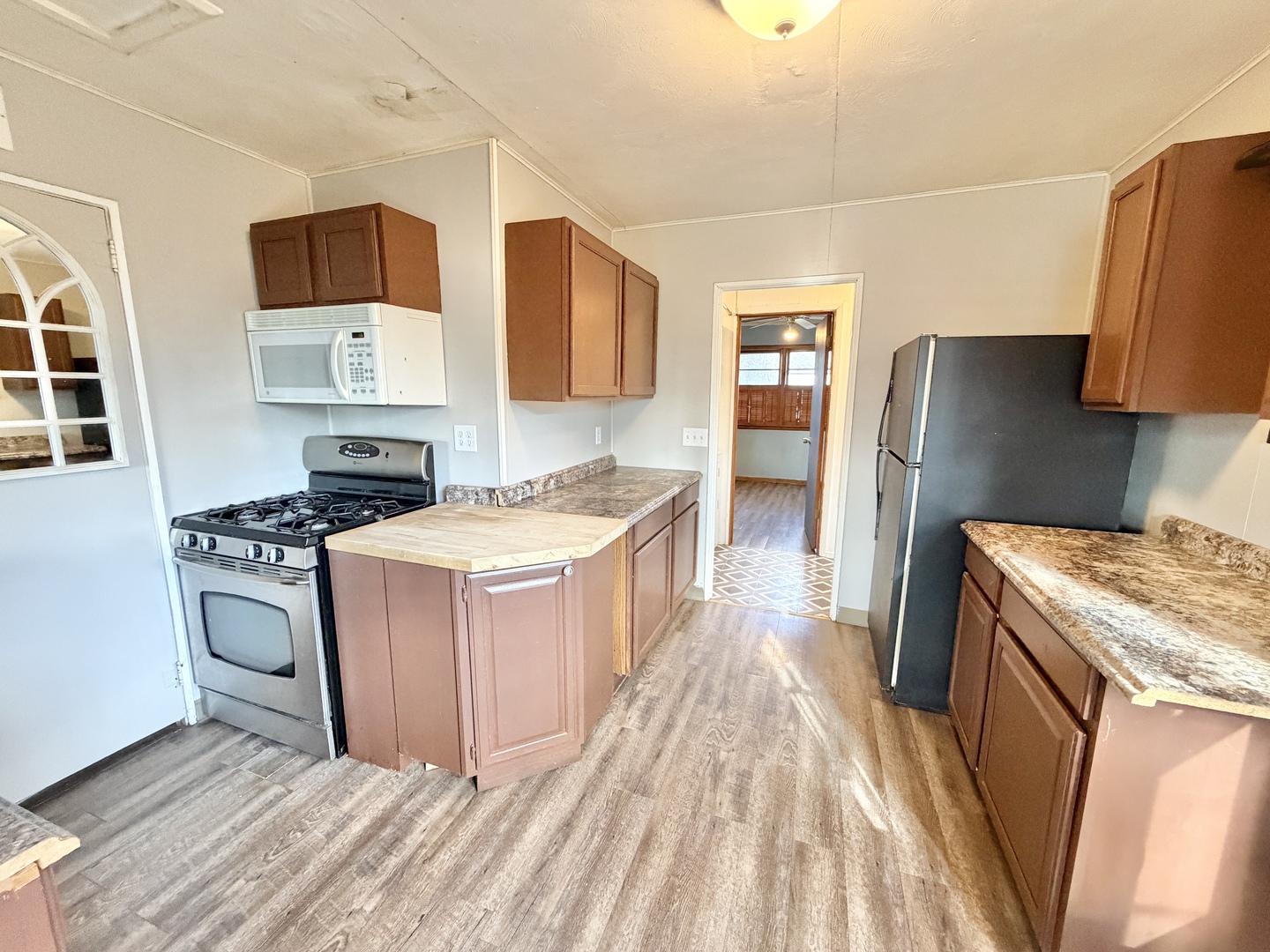 2707 Ridge Avenue Rockford, IL 61103 - Photo 10 of 26